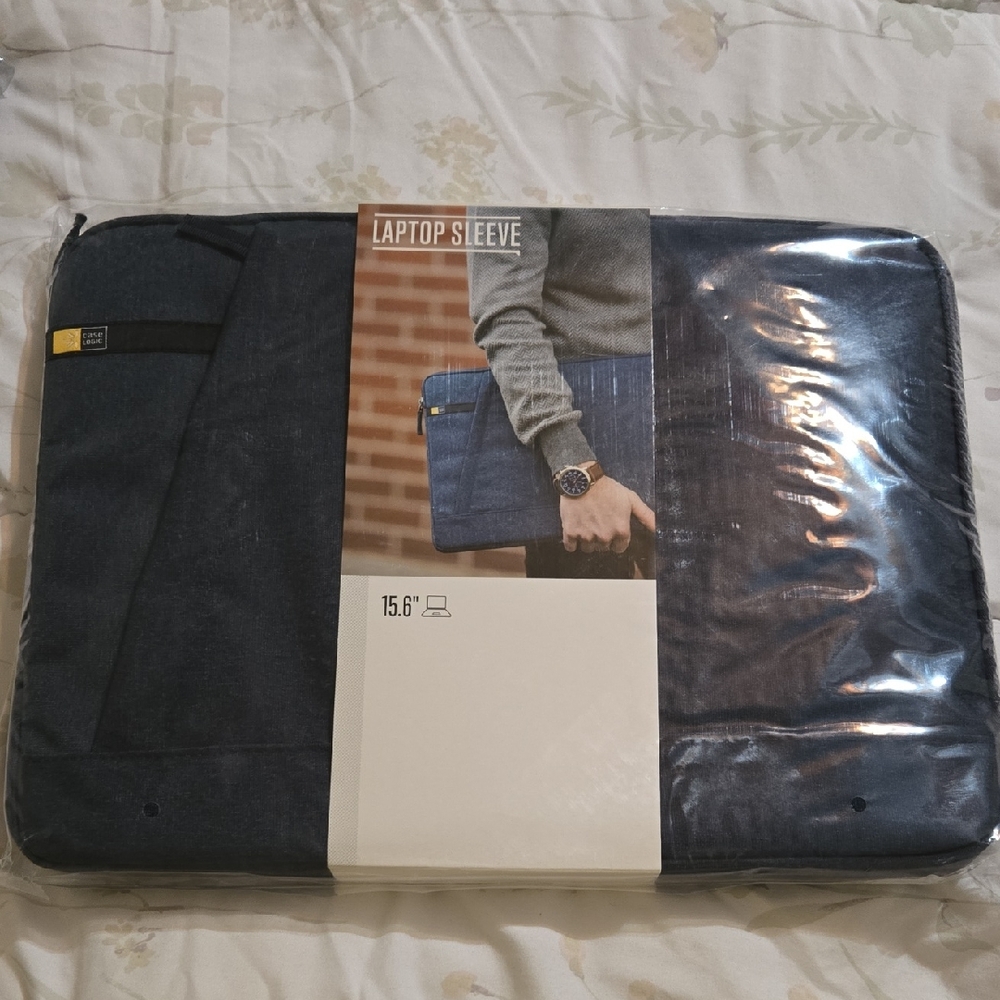 Case Logic Laptop Sleeve